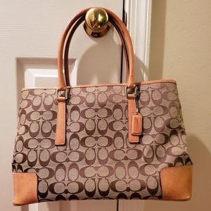 Authentic Coach beige canvas carryall shoulder bag